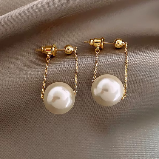 Simple Elegant Small Pearl Pendant Earrings