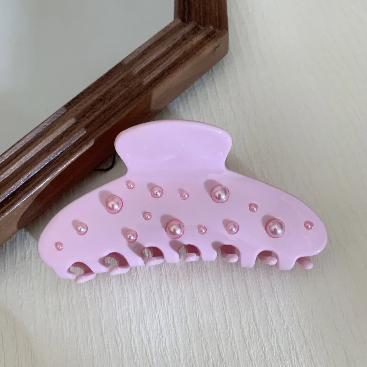 Pink Bow Shark Clip