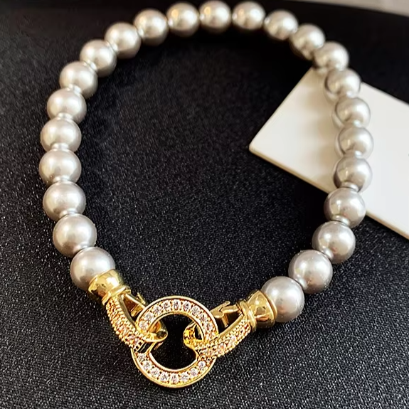 French Elegant Zirconia Round Buckle Imitation Pearl Charm Bracelet